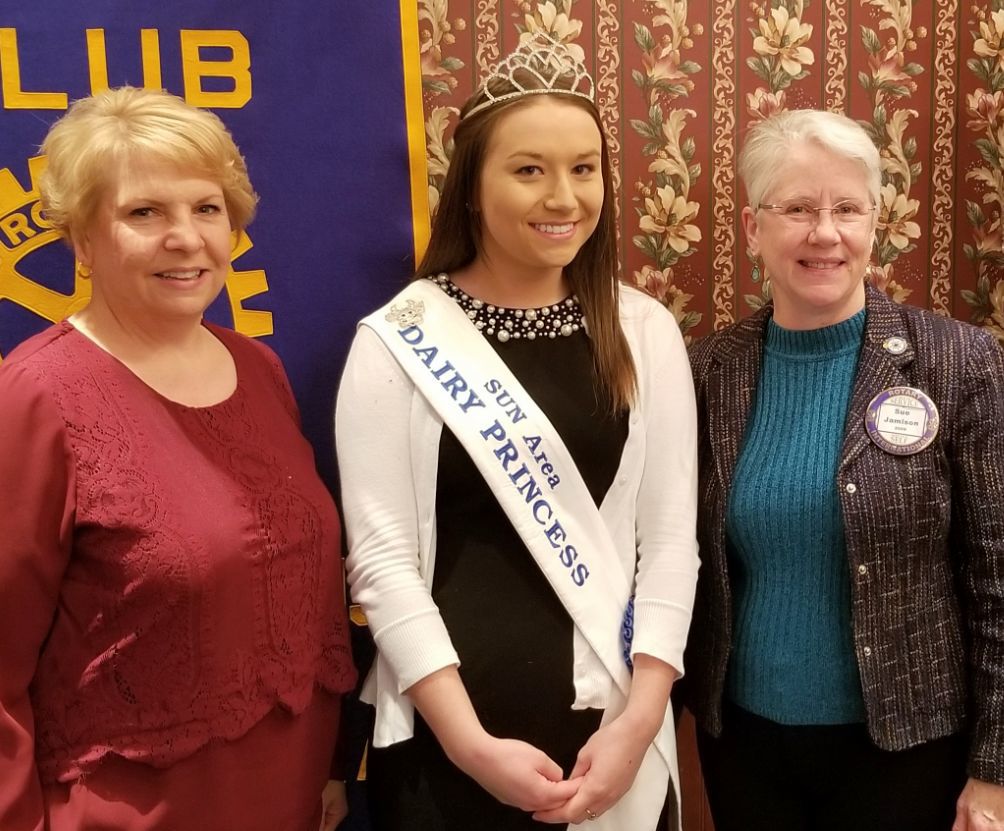 Dairy princess speaks to Rotarians